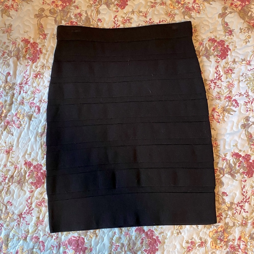 Leith Bandage Skirt; Black; size M